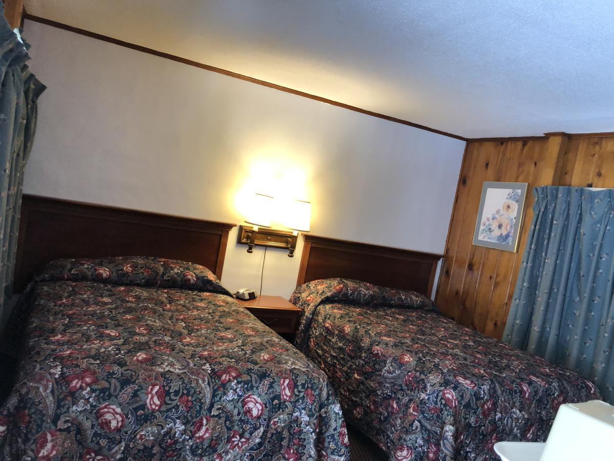 Sun N Snow Hotel Cadillac Esterno foto